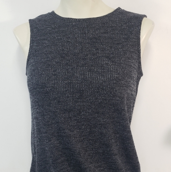 Roots Grey Sleeveless Dress - Picture 2 of 8